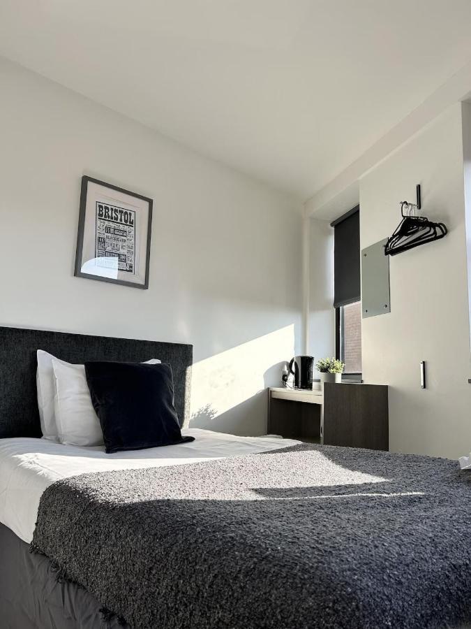Rooms Kingswood Bristol Exterior photo